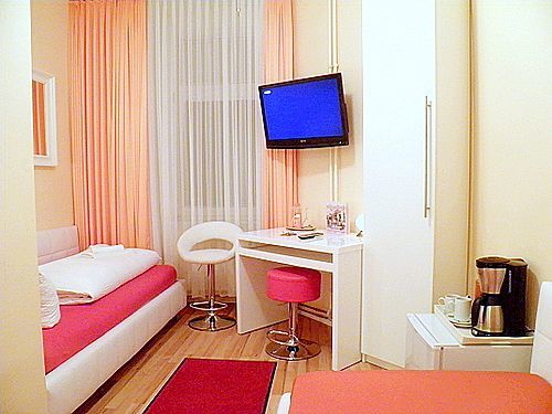 Gasthuis City Guesthouse Pension Berlin 2*
